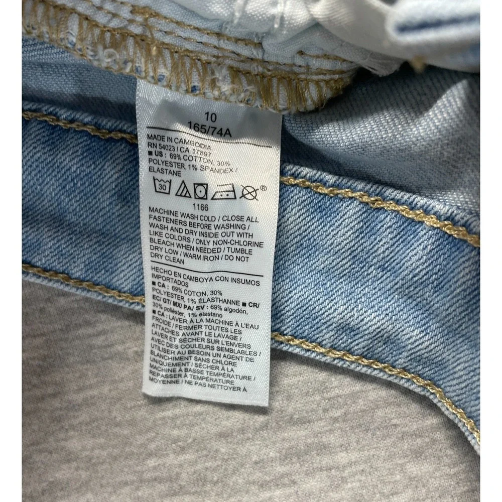 Old Navy Wow Shorts Womens 10 Blue Denim Cotton High Rise Stretch Cuffed Hem